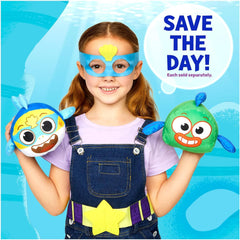 Baby Shark's Big Show!: William and Captain Kelp Reversible Plush Toys & Games WowWee