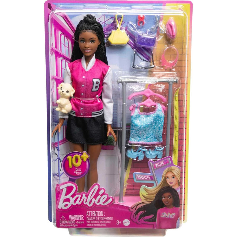Barbie: Brooklyn Stylist Doll and 14 Accessories Playset Toys & Games Mattel