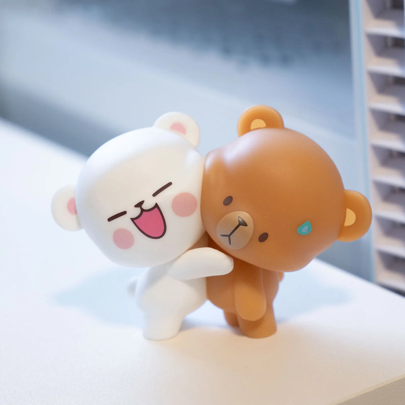 Milk Mocha Bear: Milk Mocha Hugging Figurine Home Decor Milk Mocha Bear