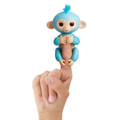 Fingerling Glitter Monkey - Amelia Toys & Games WowWee
