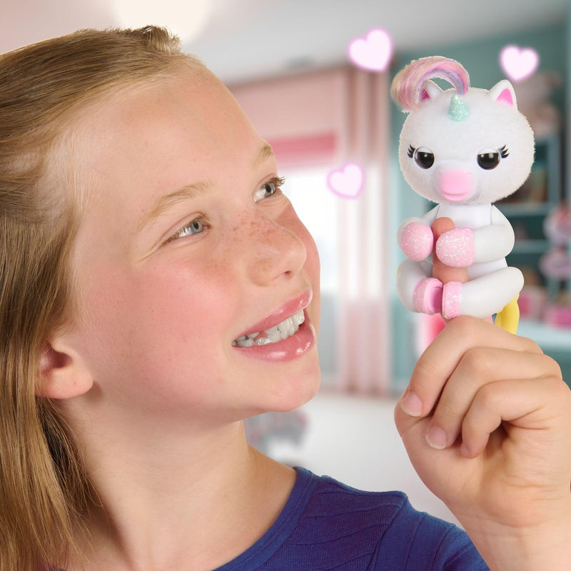 Fingerlings 2.0 Baby Unicorn - Lulu Toys & Games Wow Wee