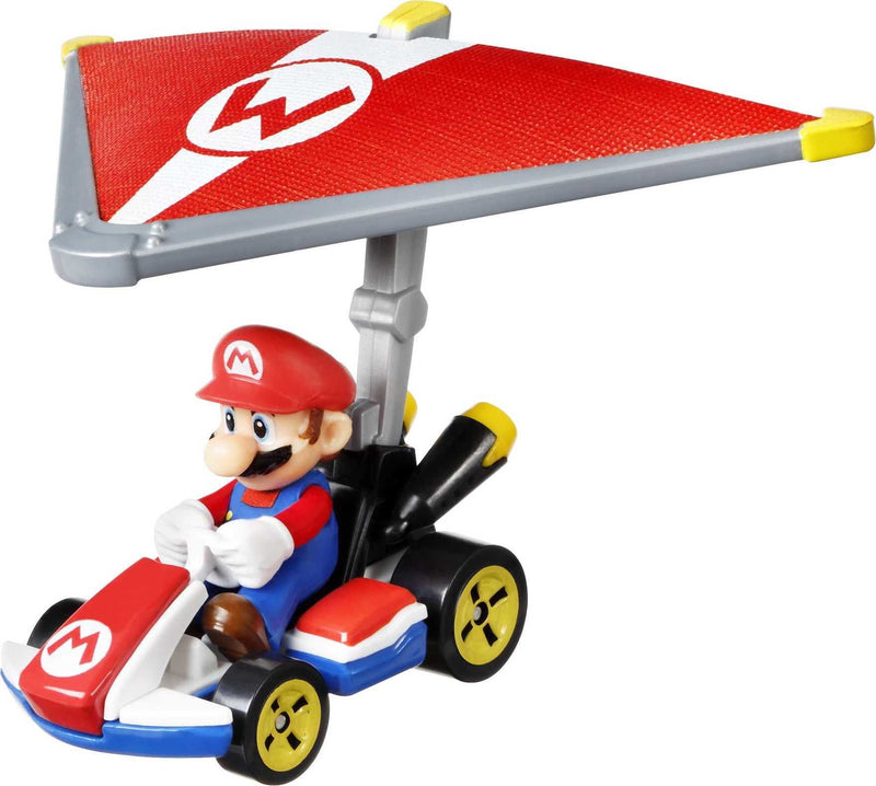 Hot Wheels Mario Kart: Mario Standard Cart with Super Glider Toys & Games Mattel