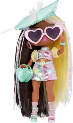 L.O.L. Suprise! Tweens Darcy Blush Doll Toys & Games MGA Entertainment
