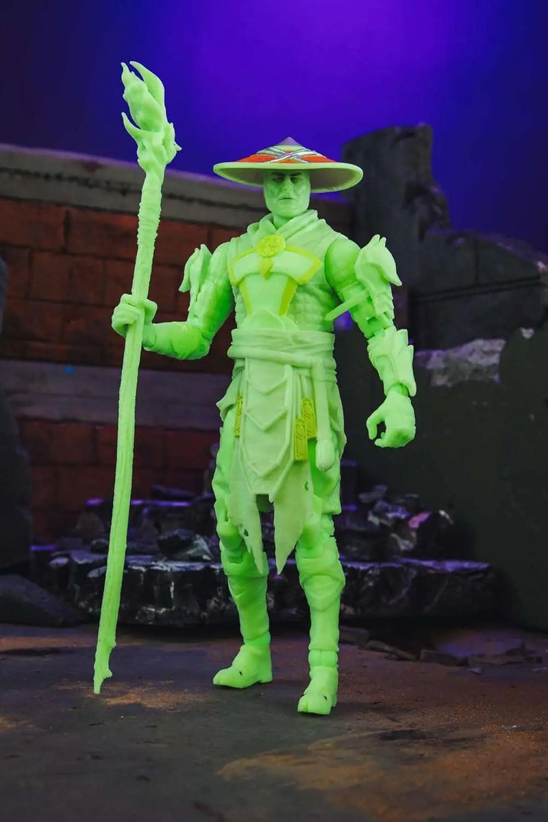 Mortal Kombat 1 - Glow in the Dark Raiden Gold Label Collection - 7" Figure Toys & Games McFarlane Toys