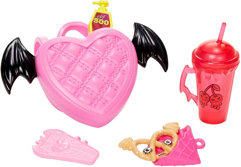 Monster High: Draculaura - Signature Look with Fashion Accessories Pet Bat Count Fabulous Toys & Games Mattel