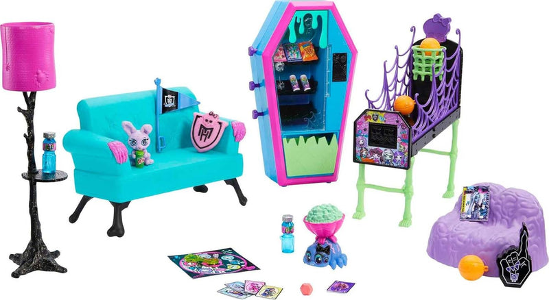 Monster High: Student Lounge Playset, Doll House Furniture, Pets & Vending Machine Toys & Games Mattel