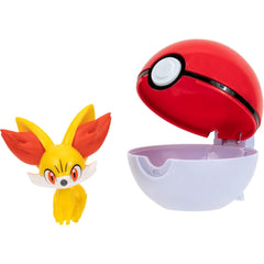 Pokemon: Clip 'N' Go - Fennekin and Poke Ball Toys & Games Jazwares