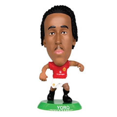 Soccerstarz: Manchester United Leny Yoro Home Kit - Classic Kit Toys & Games Soccerstarz