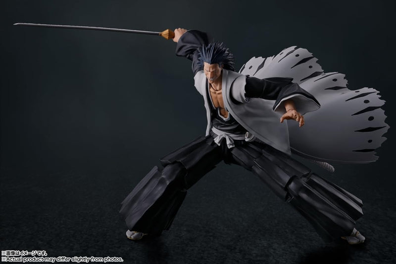 Tamashii Nations: Bleach: Thousand-Year Blood War Kenpachi Zaraki S.H. Figuarts Toys & Games Bandai Namco