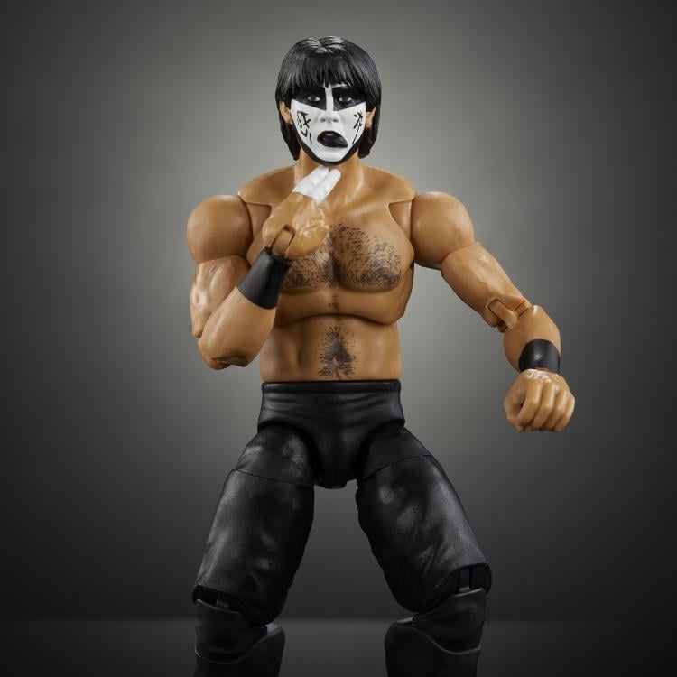 WWE Ultimate Edition: The Great Muta Action Figure (Chase Variant Black) Toys & Games Mattel