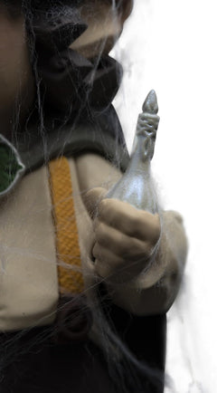 Weta Workshop: Lord of the Rings - Frodo Baggins with Webs Mini Epics Figure #31 Toys & Games Weta Workshop