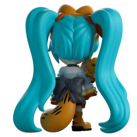 Youtooz: Original Collection - Garfield Miku Vinyl Figure #534 Toys & Games Youtooz