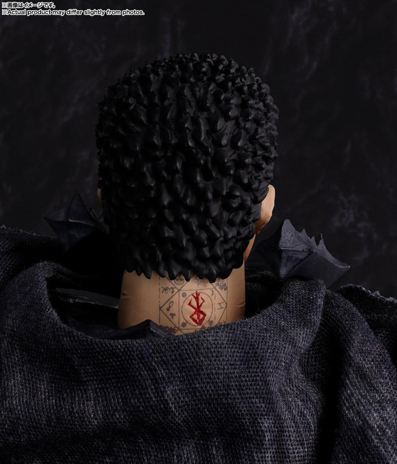 Tamashii Nations: Berserk Guts - Berserker Armor S.H.Figuarts Toys & Games Bandai Namco