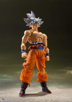 Tamashii Nations: Dragon Ball Super Son Goku - Ultra Instinct S.H.Figuarts Toys & Games Bandai Namco