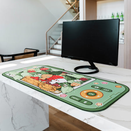 Milk Mocha Bear: Berry Picking Desk Mat Home Decor Milk Mocha Bear