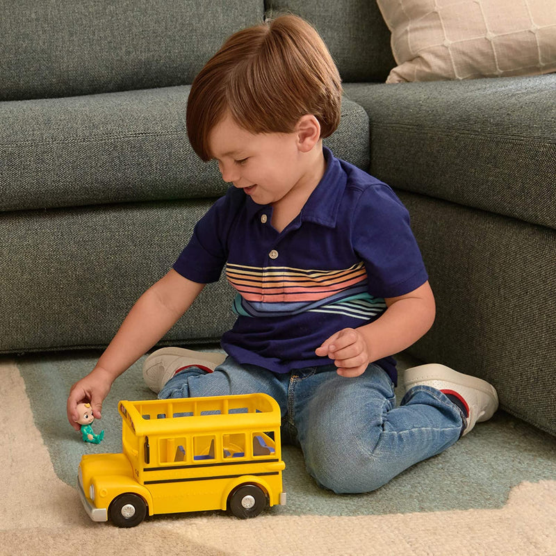 CoComelon Musical Yellow School Bus with JJ Figure Toys & Games Jazwares