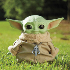 Star Wars: The Mandalorian - The Child (Baby Yoda) 12" Plush Figure w/ Accessories Toys & Games Mattel