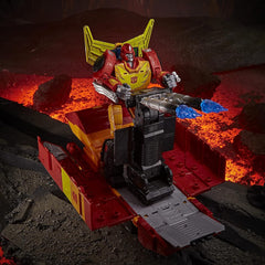 Transformers Generations War for Cybertron: Kingdom Commander WFC-K29 Rodimus Prime with Trailer 7.5-Inch Action Figure Toys & Games Hasbro