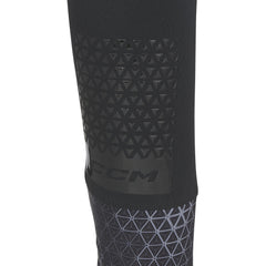CCM: Senior Neck Guard Shirt Medium - TNG4BA BLACK [Sporting Goods] Sporting Goods CCM