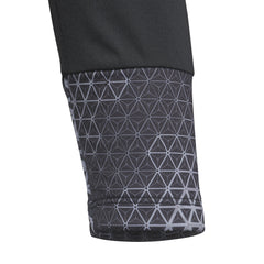 CCM: Senior Neck Guard Shirt Large - TNG4BA BLACK [Sporting Goods] Sporting Goods CCM