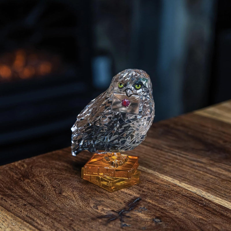 Enesco Facets: The Wizarding World of Harry Potter - Hedwig Figurine Memorabilia Enesco
