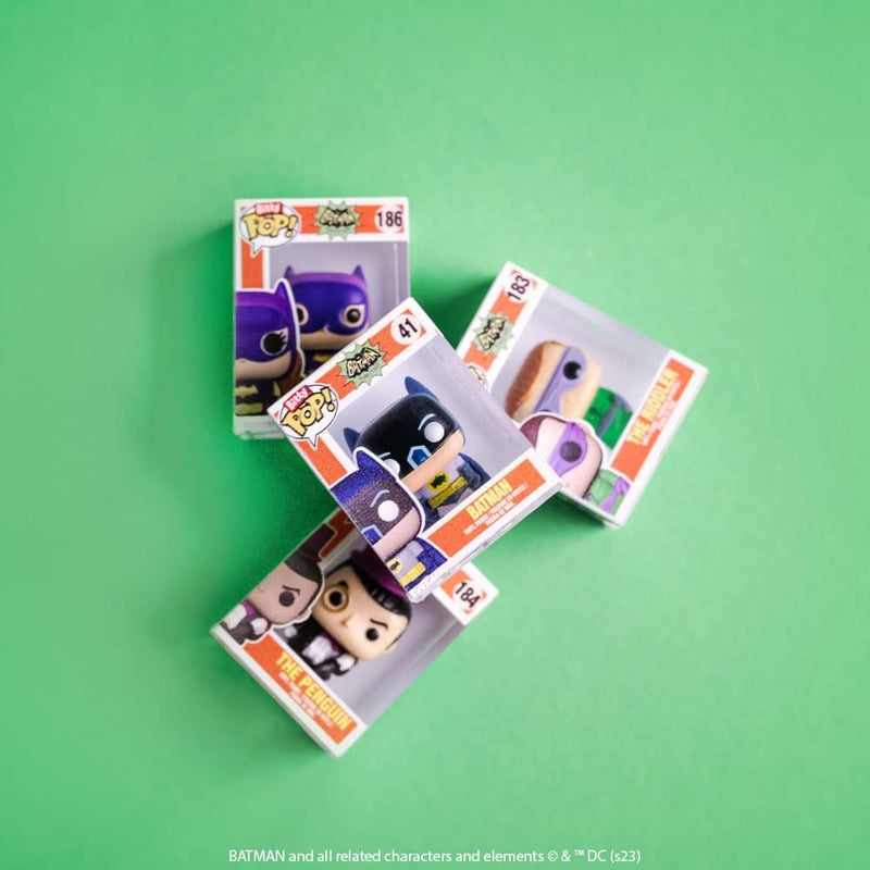 Funko Bitty Pop!: Batman Bitty Shelf [Batman, Robin, Scarecrow, Mystery Figure] Toys & Games Funko