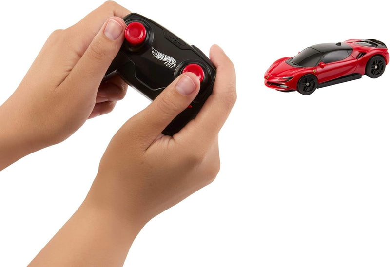 Hot Wheels: RC Ferrari SF90 Stradale Assetto Fiorano Toys & Games Mattel