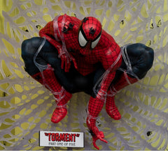 Marvel Spider-Man: 1:6th Scale Collectible - w/ Comic Book Spider-Man #1 Toys & Games McFarlane Toys