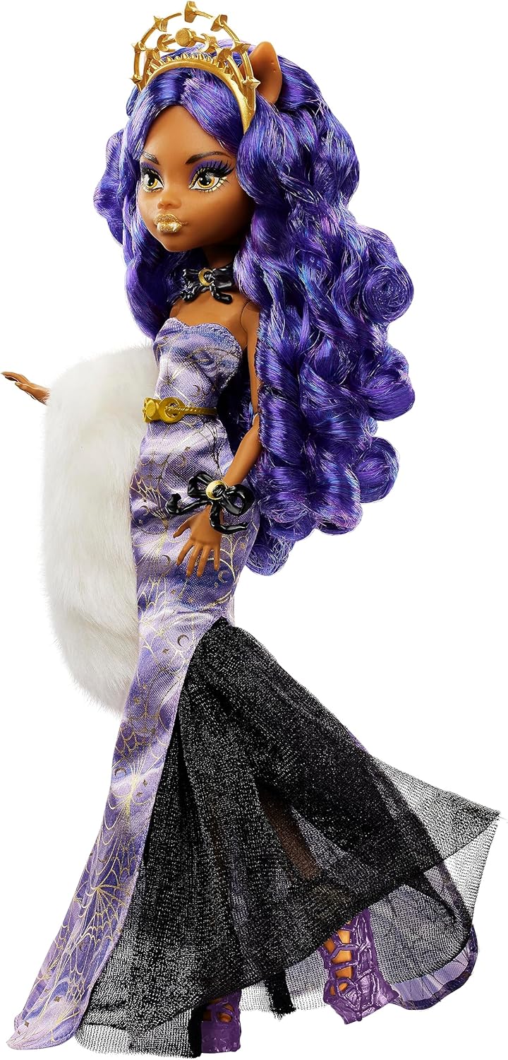 Monster High: Claudeen Wolf - Howliday Winter Edition Toys & Games Mattel   