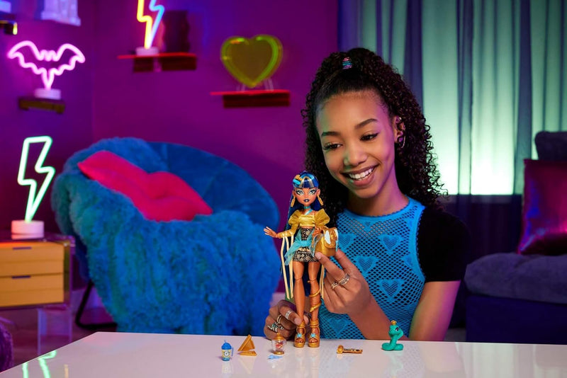 Monster High: Cleo De Nile Doll Toys & Games Mattel