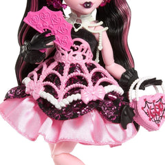 Monster High: Scary Sweet Birthday Draculaura Toys & Games Mattel