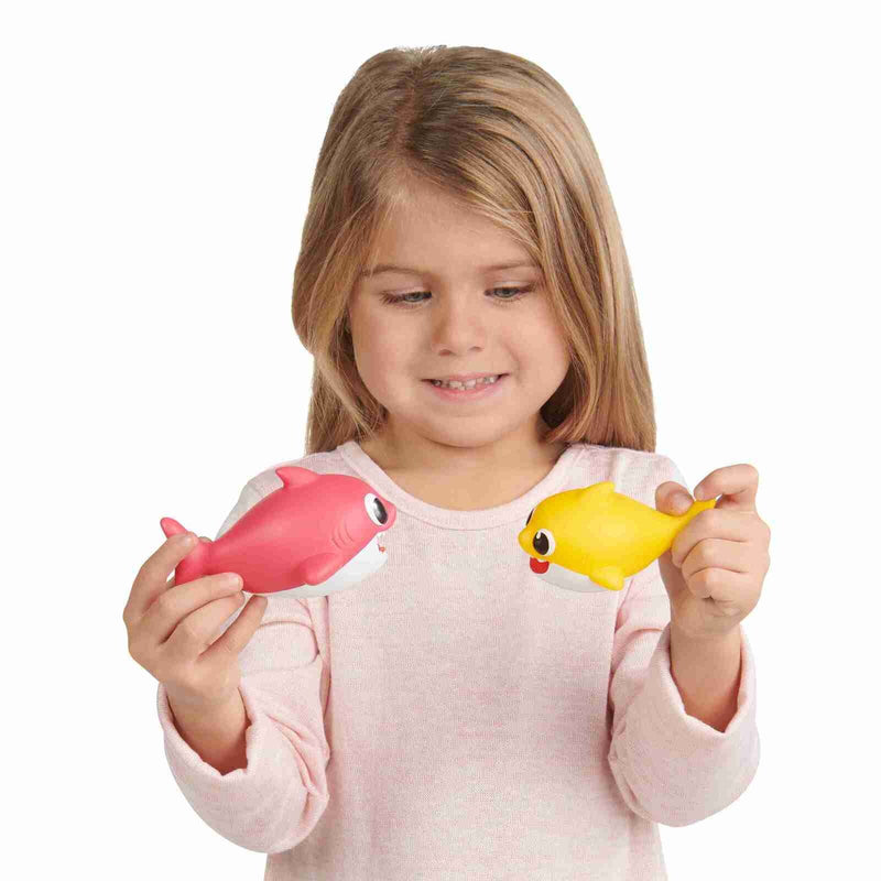 Pinkfong: Baby Shark Bath Squirt Toy 4-Pack Toys & Games WowWee