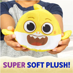 Baby Shark's Big Show!: Super Shark Reversible Plush Toys & Games Wow Wee