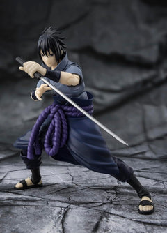 Tamashii Nations: Naruto Shippuden - Sasuke Uchiha Figure Solitary Shinobi Version S.H. Figurarts Toys & Games Bandai Namco