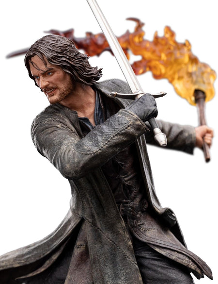 Weta Workshop: Lord of the Rings - Aragorn Statue Toys & Games Weta Workshop