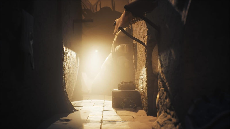 Little Nightmares III - Deluxe Edition [PlayStation 5] PlayStation 5 Video Game Bandai Namco