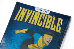 SDCC 2025: Invincible Keepsake Edition (Season 1 Premiere Edition) - Atom Eve 1/500 Laser Signagraph Autograph Hand Numbered