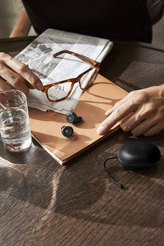 Bang & Olufsen - Beoplay E8 Truly Wireless Earphones - Black [Electronics] Electronics Bang & Olufsen   