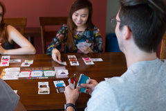 Bears vs. Babies Card Game Asmodee   