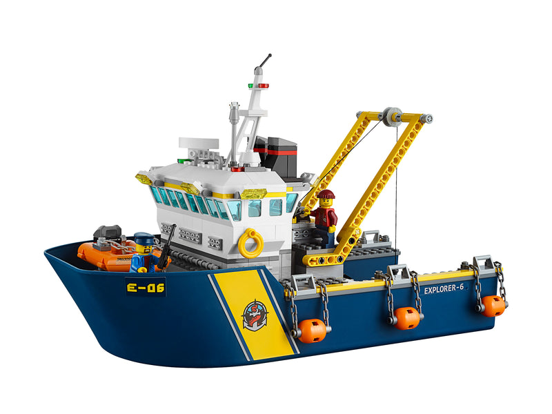 LEGO City: Deep Sea Exploration Vessel - 717 Piece Building Kit [LEGO, #60095] LEGO LEGO   