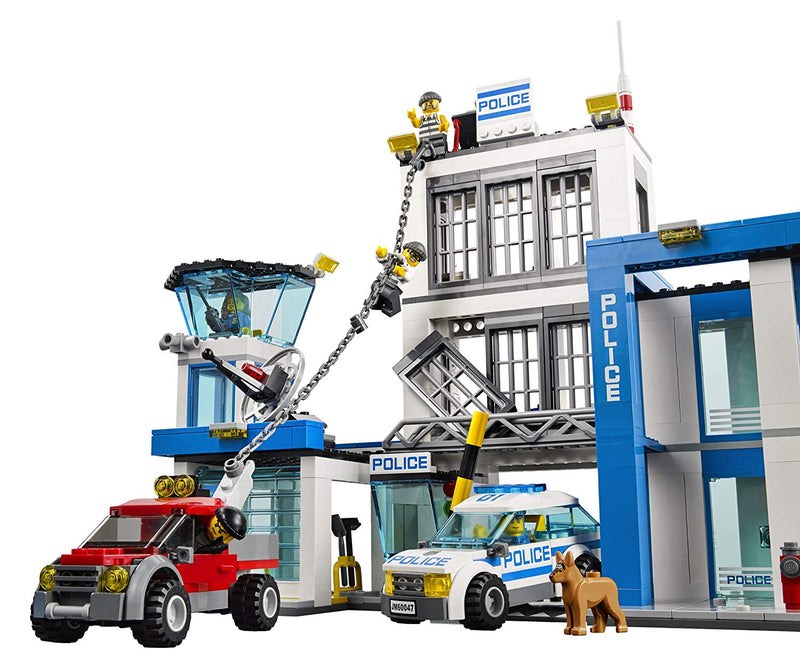 LEGO City: Police Station - 854 Piece Building Set [LEGO, #60047] LEGO LEGO   