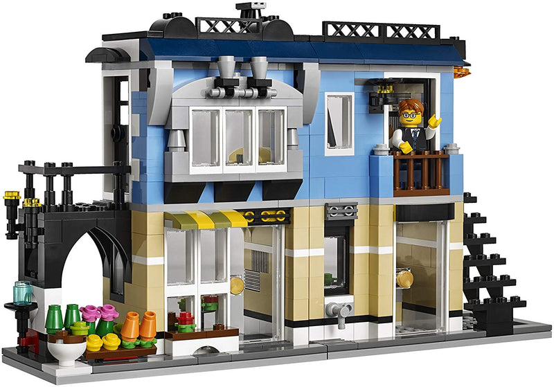 LEGO Creater: Bike Shop & Cafe - 1023 Piece Building Kit [LEGO, #31026] LEGO LEGO   