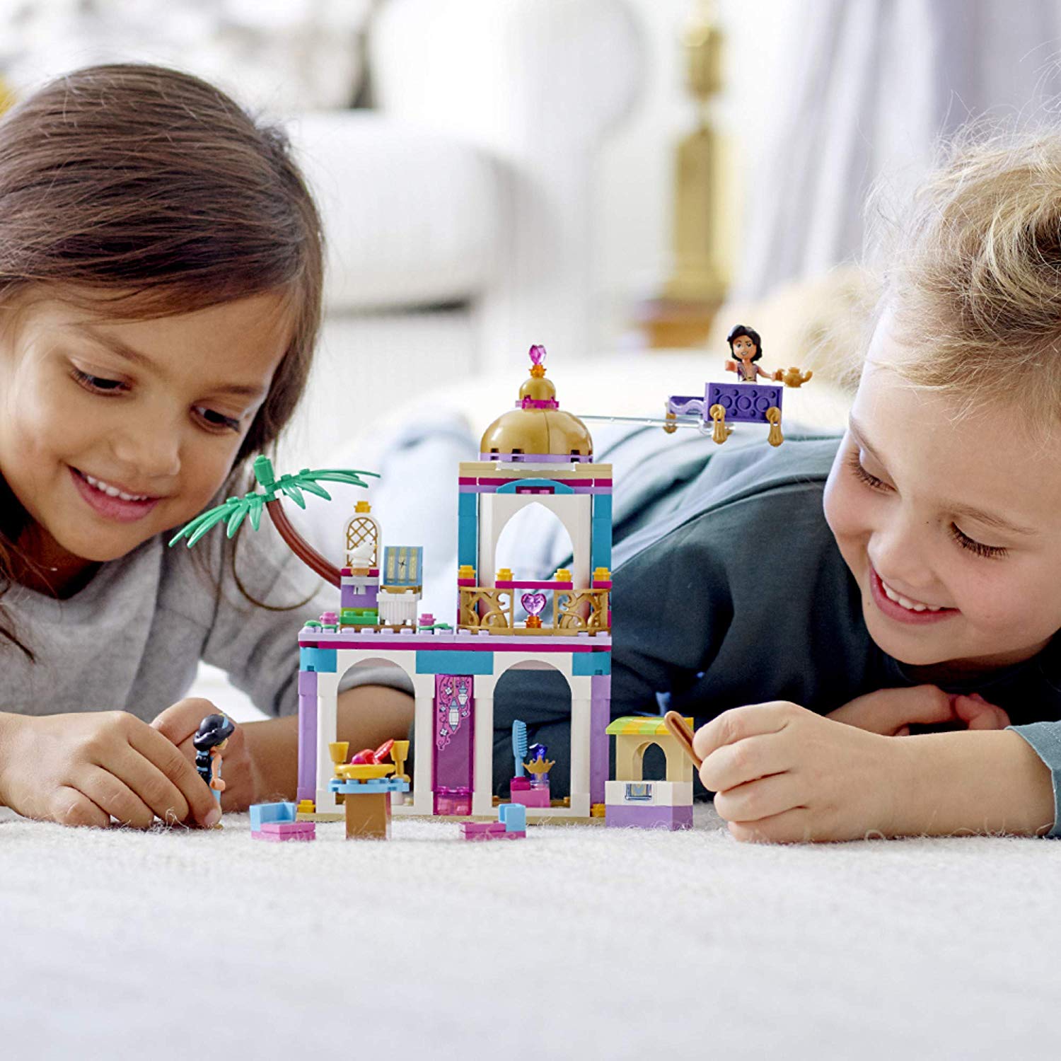 LEGO Disney Princess Aladdin and Jasmine s Palace Adventures 193 Pi Shopville