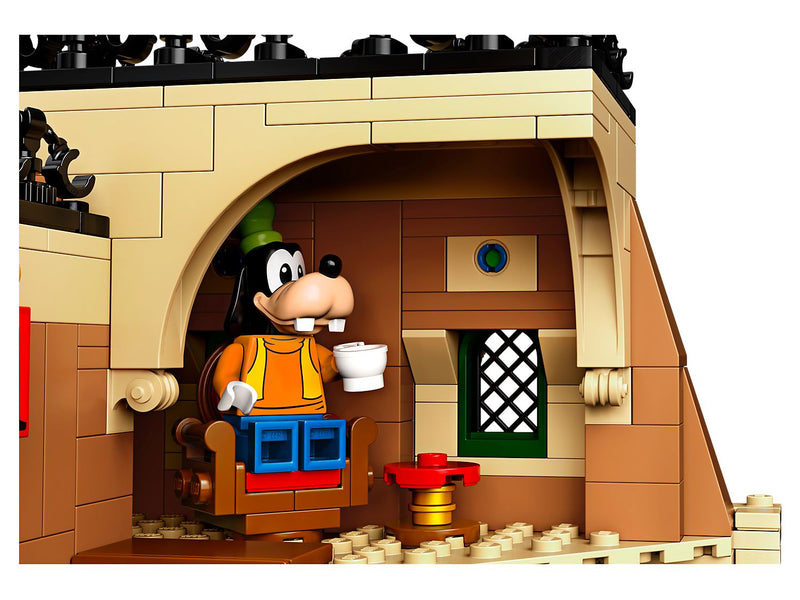 LEGO Disney: Disney Train and Station - 2925 Piece Building Set [LEGO, #71044] LEGO LEGO   