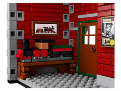 LEGO Disney: Disney Train and Station - 2925 Piece Building Set [LEGO, #71044] LEGO LEGO   