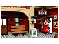 LEGO Disney: Disney Train and Station - 2925 Piece Building Set [LEGO, #71044] LEGO LEGO   