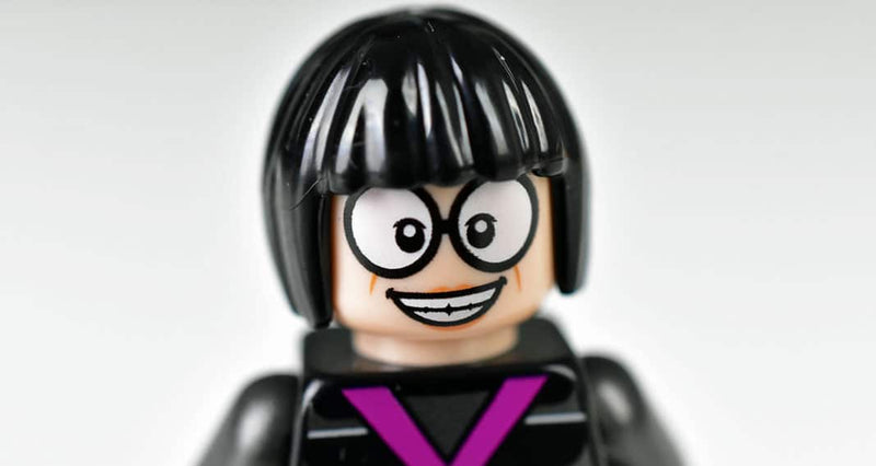 LEGO Disney Pixar The Incredibles 2: Edna Mode - 4 Piece Minifigure [LEGO, #30615] LEGO LEGO   