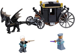 LEGO Fantastic Beasts: Grindelwald's Escape - 132 Piece Building Kit [LEGO, #75951] LEGO LEGO   