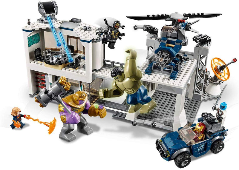 LEGO Marvel Avengers: Avengers Compound Battle - 699 Piece Building Kit [LEGO, #76131] LEGO LEGO   