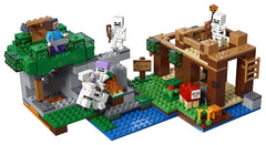 LEGO Minecraft: The Skeleton Attack - 457 Piece Building Set [LEGO, #21146] LEGO LEGO   